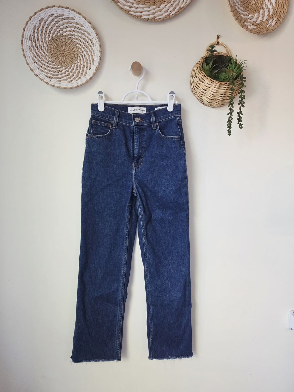 Denim Forum Arlo Highrise Straight Size 24